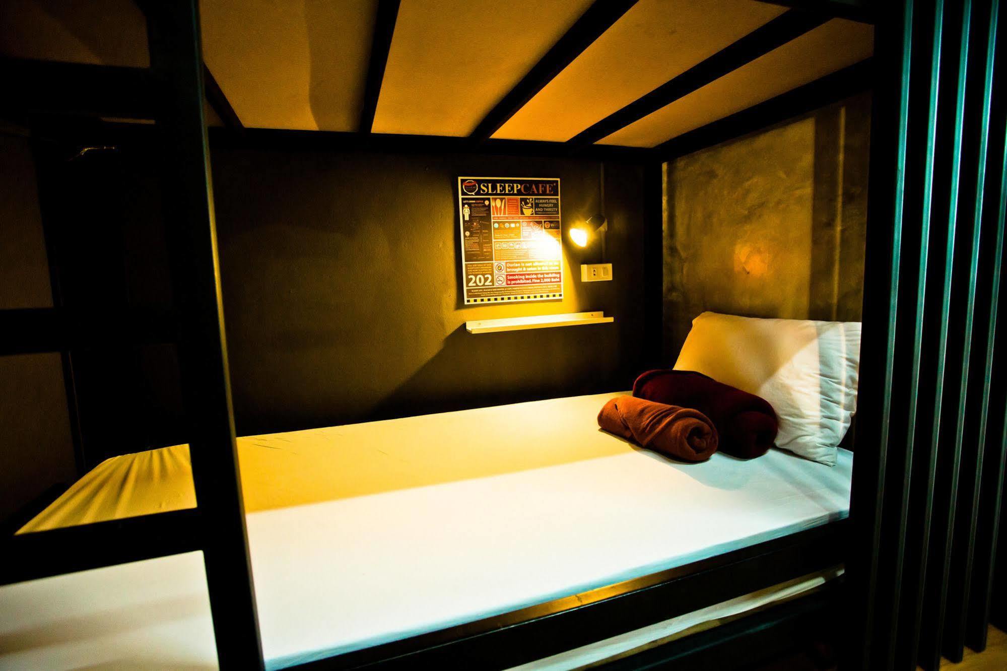 Sleep Cafe Hostel Bang Lamung Exterior photo